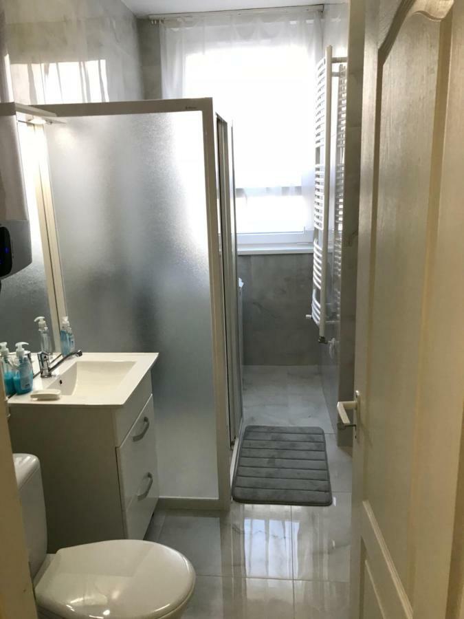 Ella Apartman Debrecen Luaran gambar