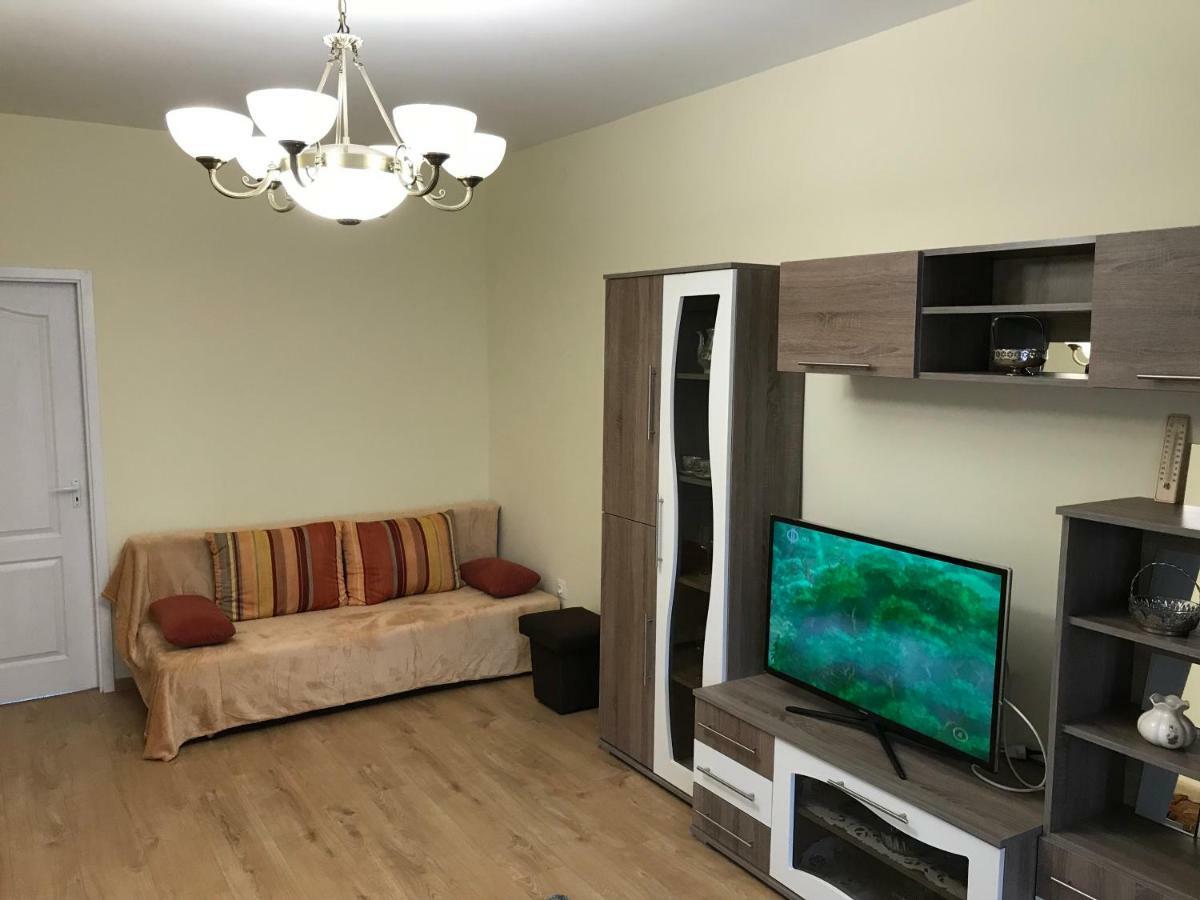 Ella Apartman Debrecen Luaran gambar